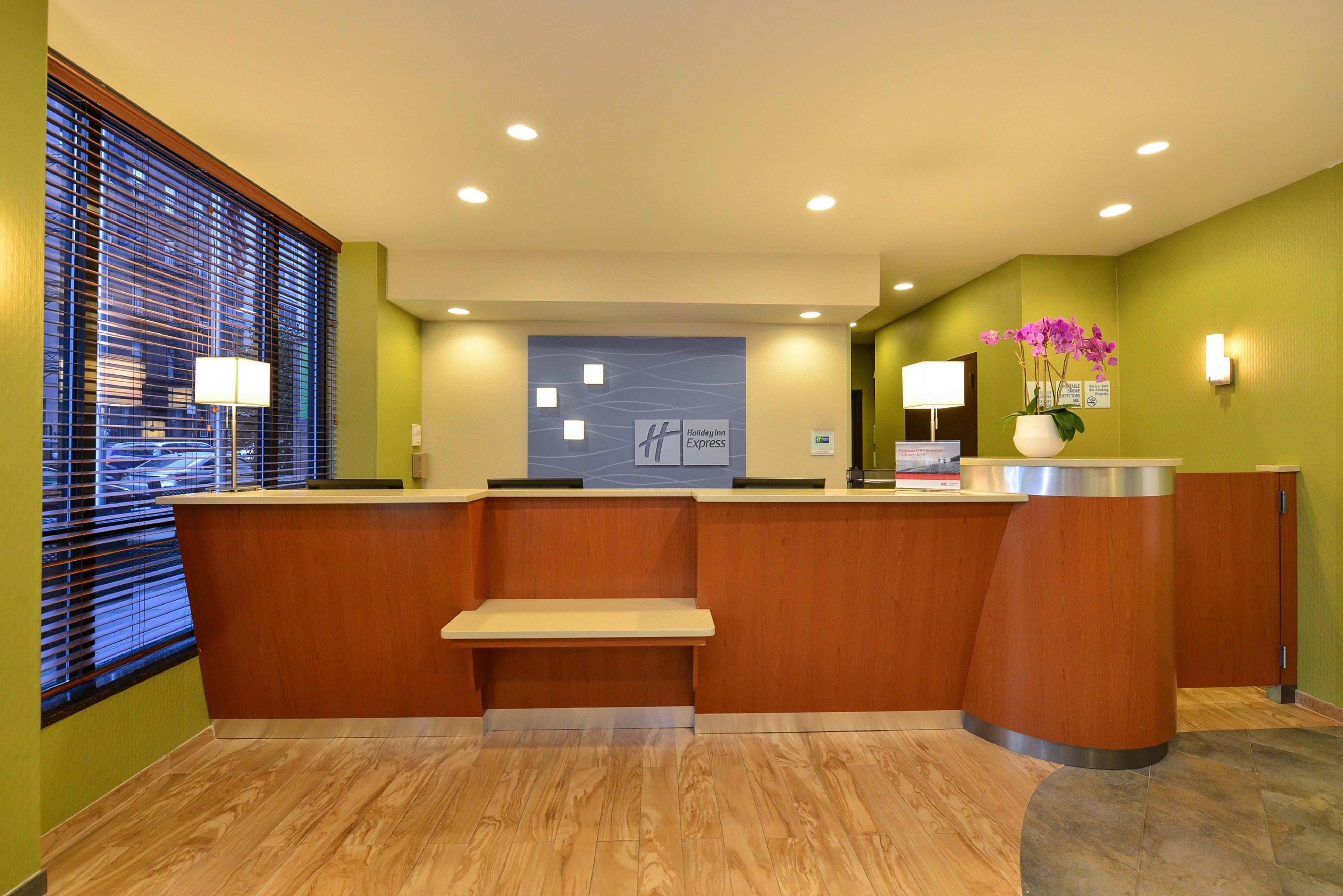Holiday Inn Express Manhattan Midtown West By Ihg New York Exteriör bild